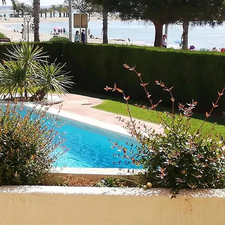 Apartamento Dorado Itsaso Frente Playa * 坎布里尔斯